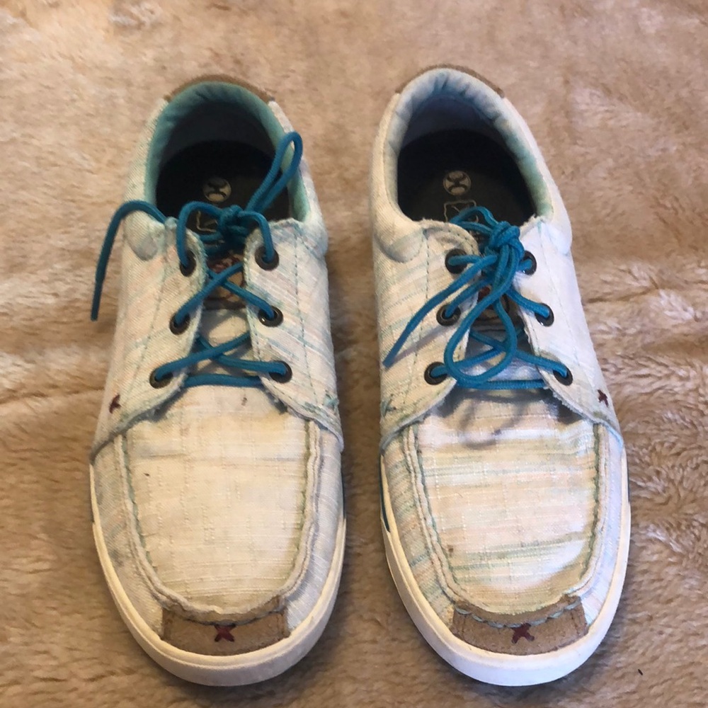 Twisted X Multicolor Sneakers with Blue Laces